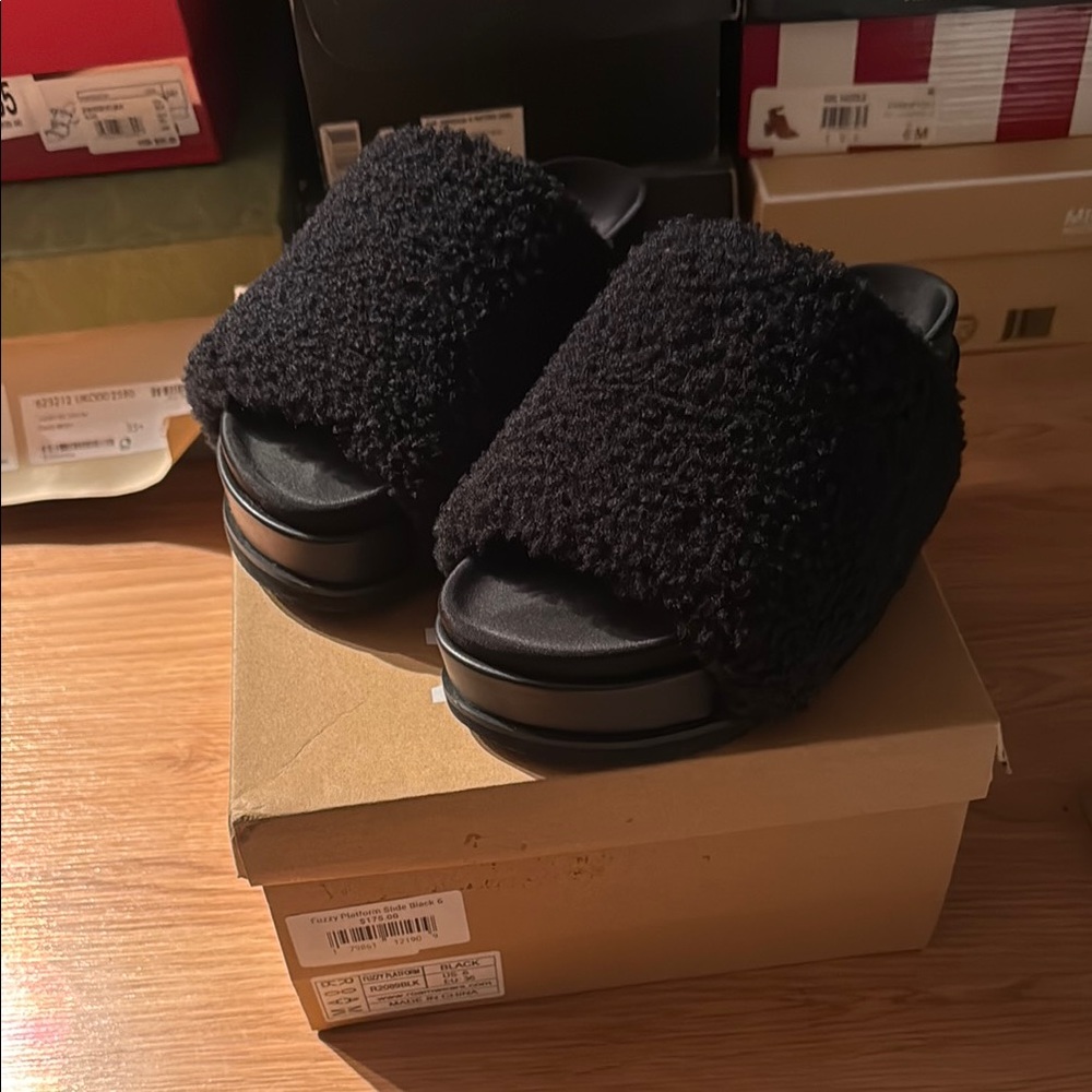 Roam Fuzzy Platform slide